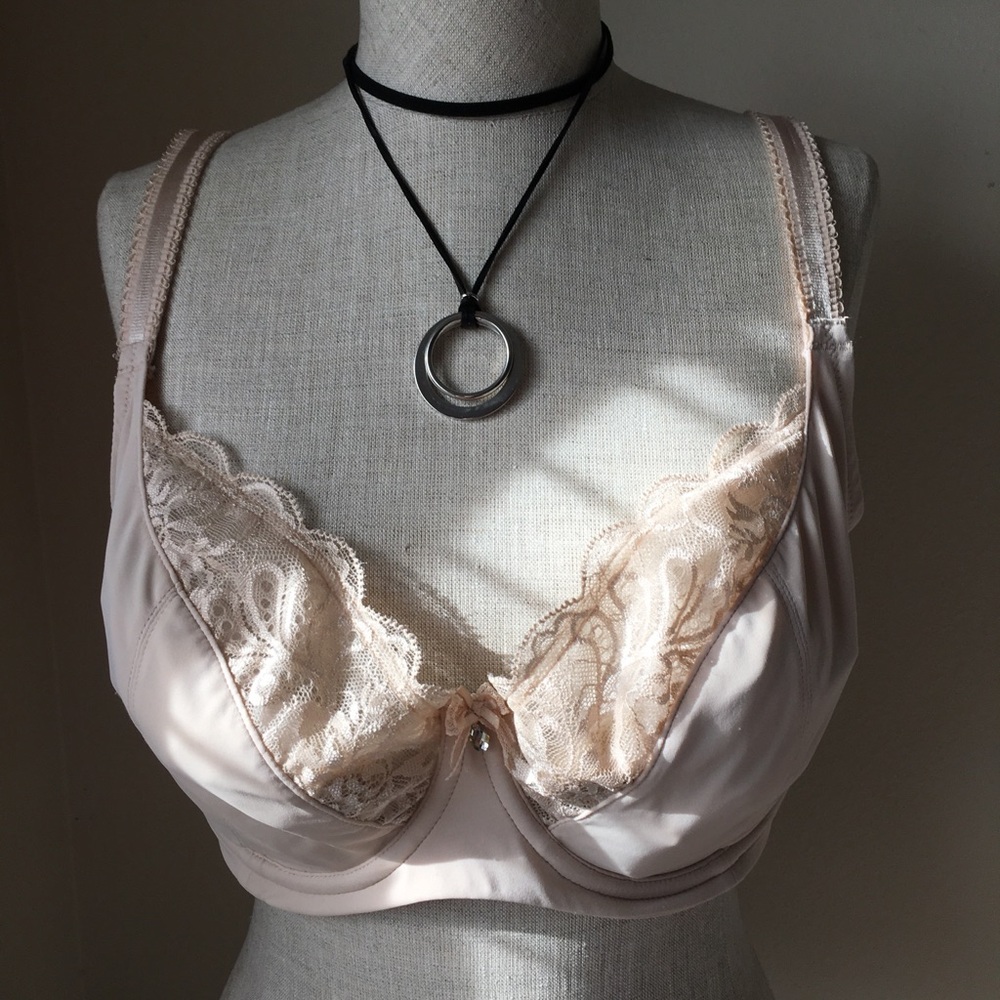 Le Mystere unlined nude bra, lace accent